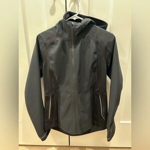 Lululemon Cross Chill Jacket (2020)